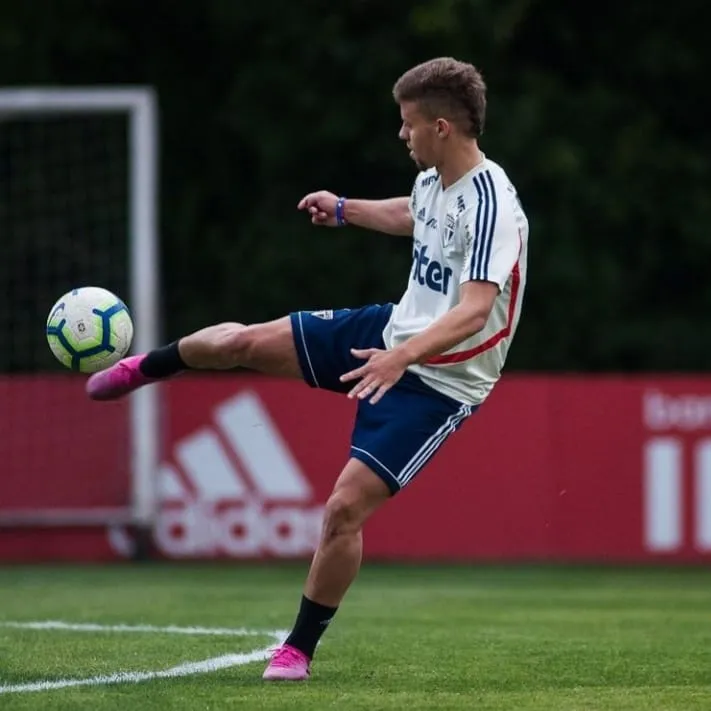 Lucas Fernandes durante sua passagem pelo São Paulo