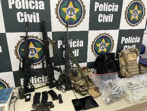 Ação da polícia terminou com sete presos e materiais do crime apreendidos
