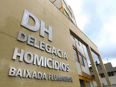 O caso está sendo investigado pela Delegacia de Homicídios da Baixada Fluminense (DHBF) 