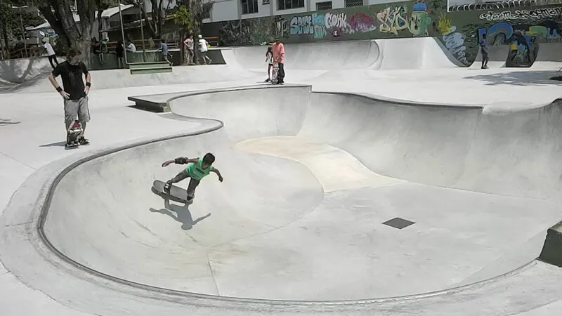 O skatepark foi inaugurado em 2015 e tem 2.500 metros quadrados
