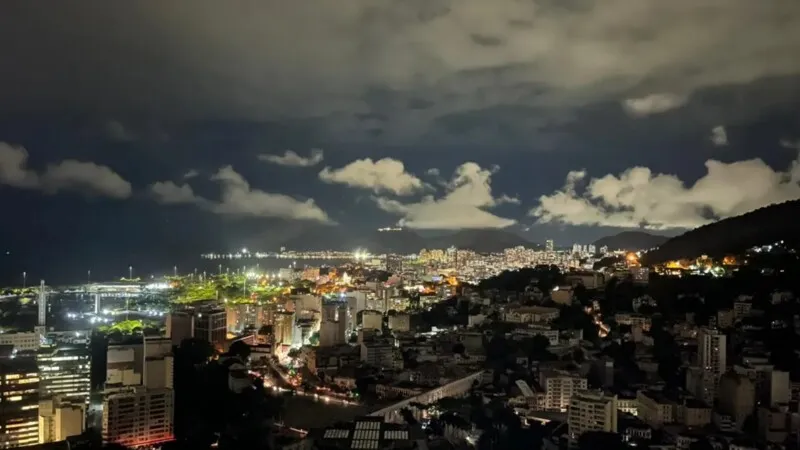 Parte do centro do Rio ficou sem energia por um tempo.