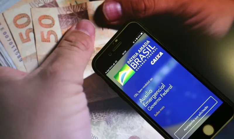 O dinheiro havia sido depositado nas contas poupança digitais da Caixa Econômica Federal em 23 de outubro