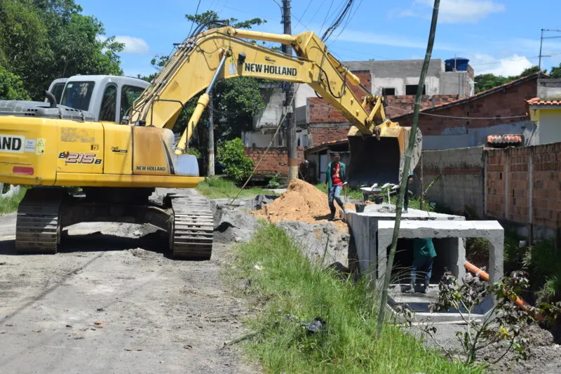 .A obra, já iniciada, consumirá cerca de 662 galerias de concreto (aduelas)