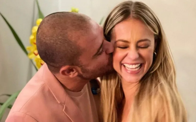 Diogo Nogueira e Paolla Oliveira vivem um romance