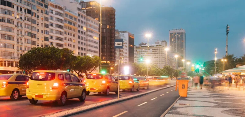 Tecnologia permite que o motorista realize pagamento de multas com desconto de até 40%