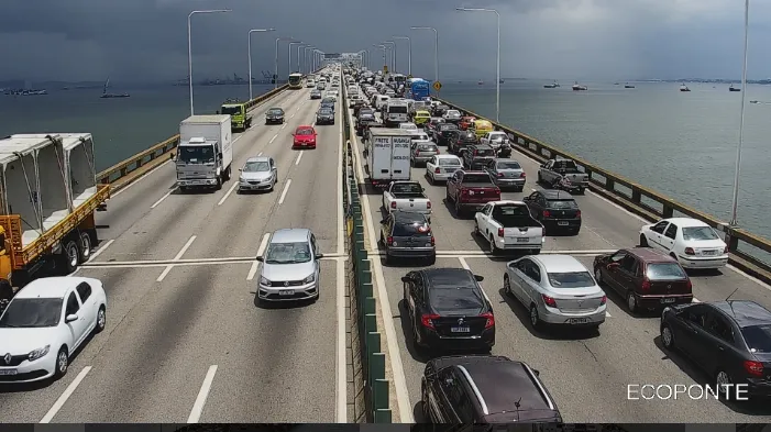 O acidente ocorreu na altura do Vão Central