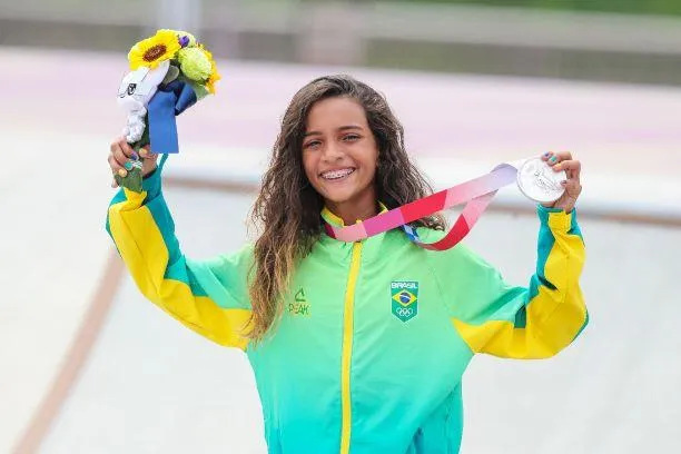 A jovem tem apenas 13 anos 