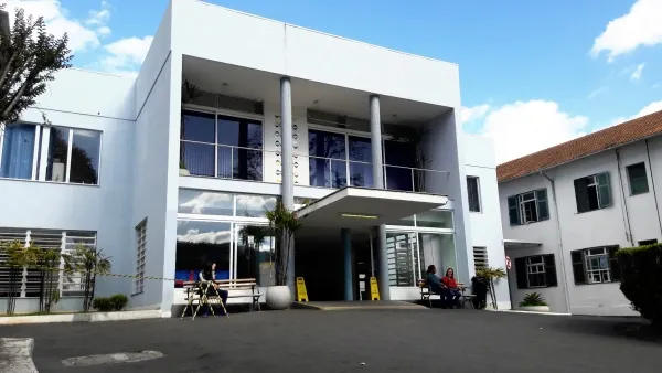 Jovem foi atendida em um hospital da região