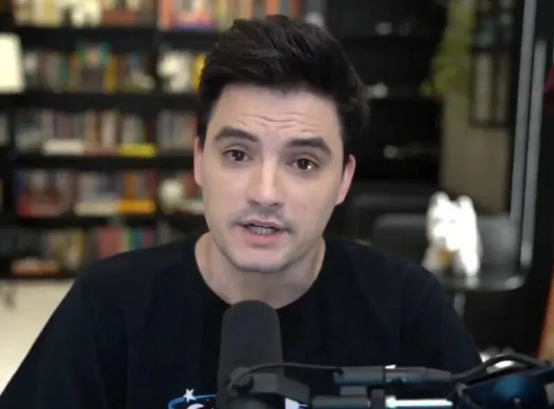 Youtuber anunciou o diagnóstico pelas redes sociais