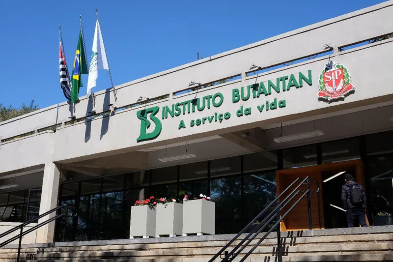 Com aprovação da Anvisa, o Butantan conta agora com as permissões necessárias para a realização de todas as etapas dos testes clínicos