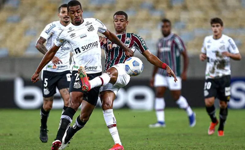 No primeiro turno, no Maracanã, o Fluminense bateu o Santos por 1 a 0