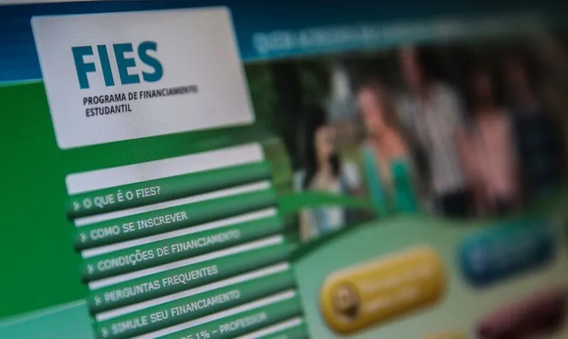 O Fies é o programa do governo federal 