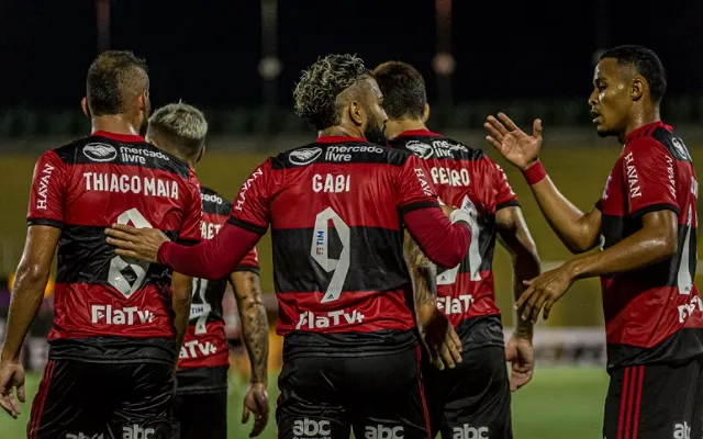 Gabriel fez um golaço