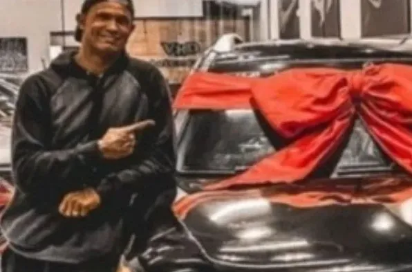Carro é avaliado em R$ 80 mil
