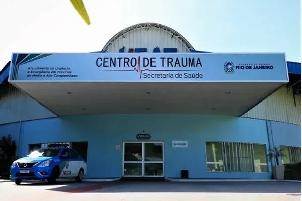 O jovem foi impedido por populares e depois agredido
