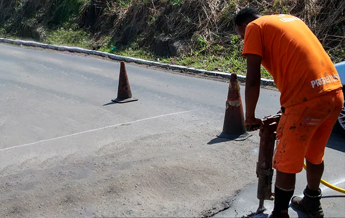 Após o reparo, a via segue no cronograma da Secretaria de Transportes, que em breve realizará a pintura da sinalização horizontal da via