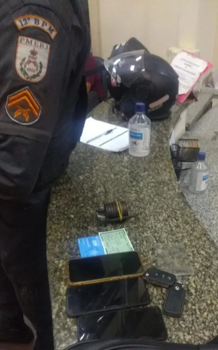 Carros e celulares roubados foram recuperados