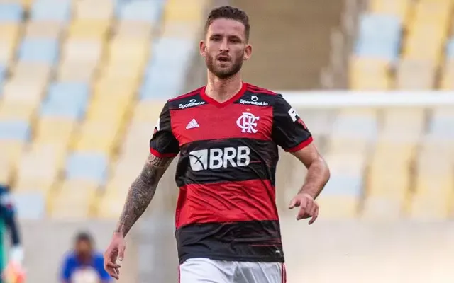 Segundo a Conmebol, o jogador praticou "conduta violenta"