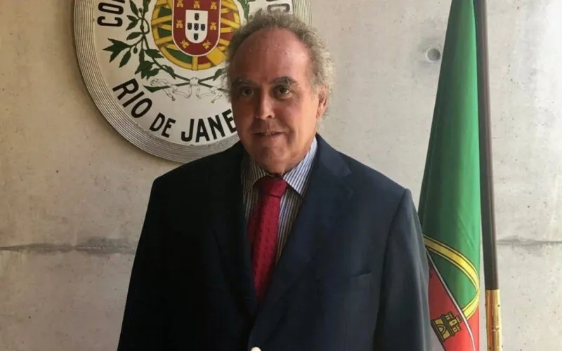 Família do cônsul está bem, mas traumatizada, disse o vice-cônsul