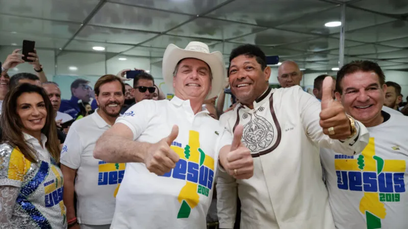 A taxa de evangélicos que acha o trabalho do presidente 'regular' subiu sete pontos