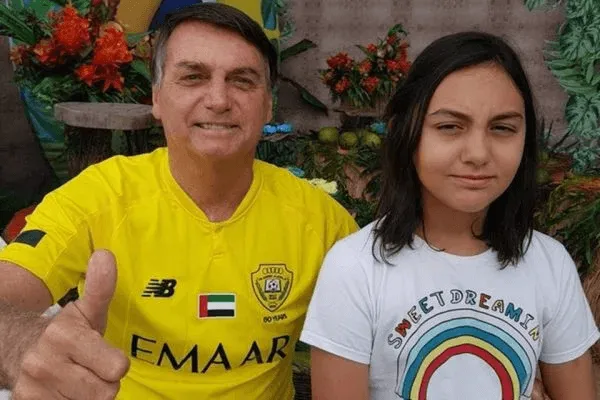 O colégio que receberá a caçula da família presidencial é o Colégio Militar de Brasília (CMB)