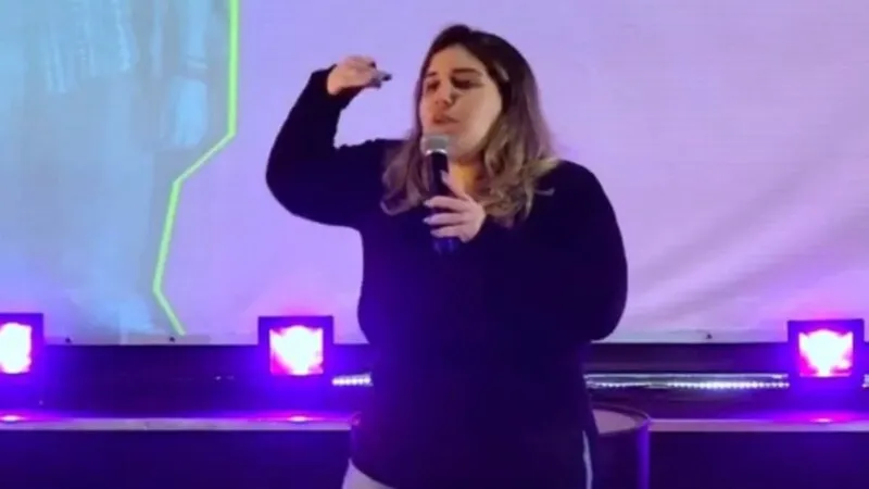 Críticas aconteceram durante Live