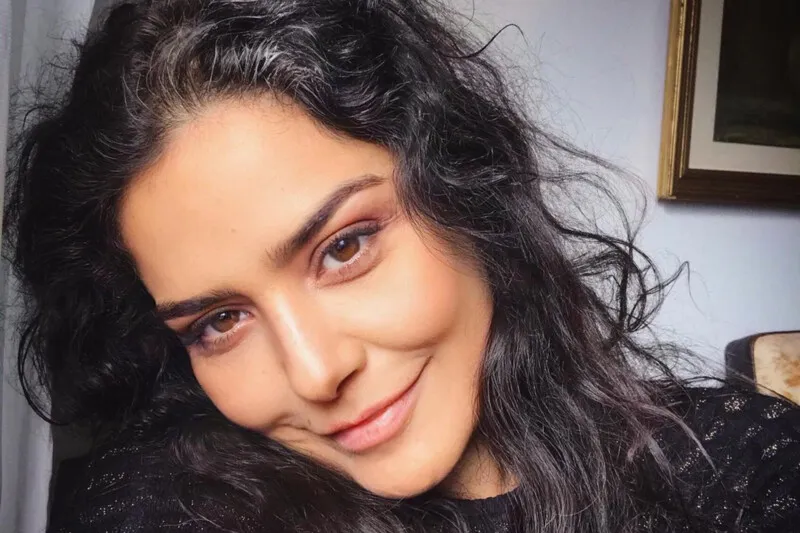 Atriz Letícia Sabatella