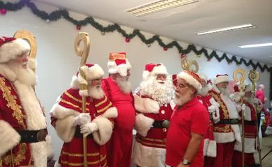 As festividades começam no dia 03 de dezembro com a abertura do natal e a chegada do Papai Noel na praça Edyla Pinheiro
