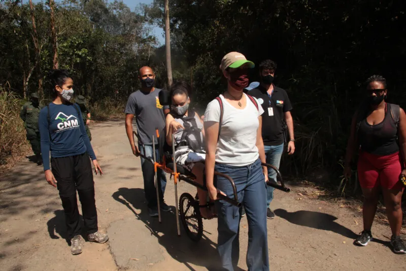 Projeto da Prefeitura é pioneiro e oferece contato com a natureza para pessoas com deficiência
