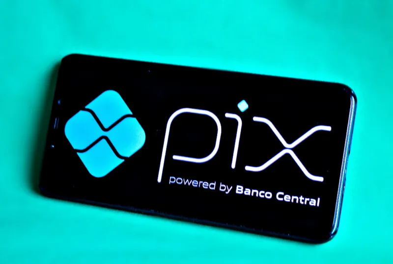 Pix - transferência bancária instantânea