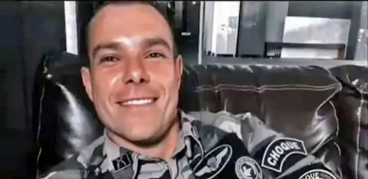 O cabo morreu neste domingo (24)