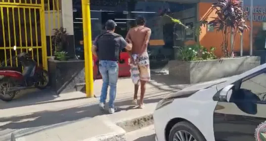 Acusado foi levado para a 74ª DP (Alcântara)