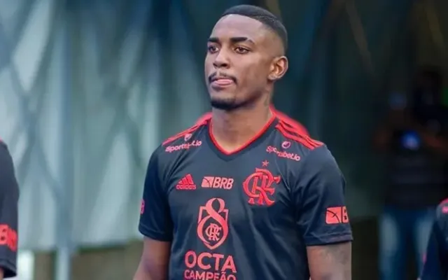 Ramon, lateral do Flamengo