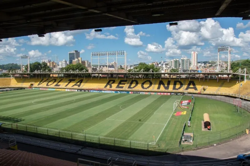 Estádio Raulino de Oliveira