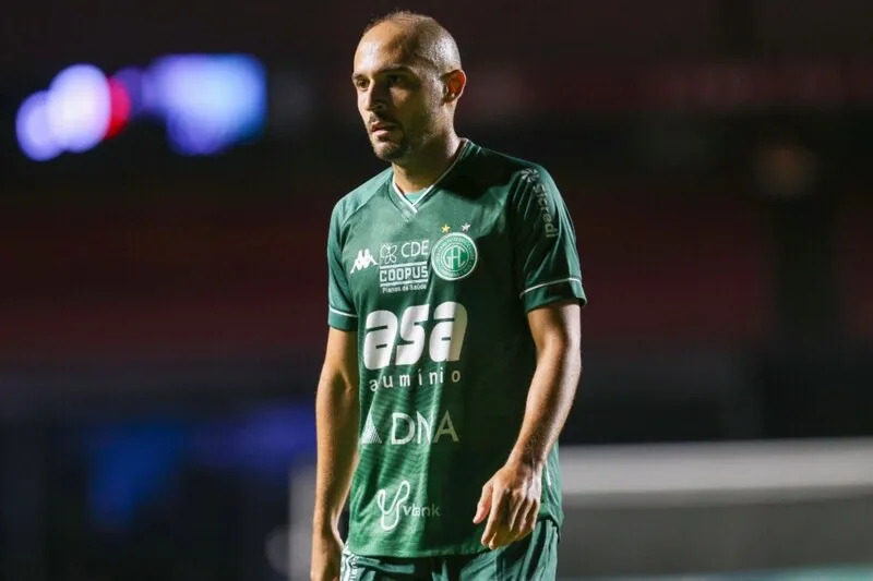 Régis, meia do Guarani