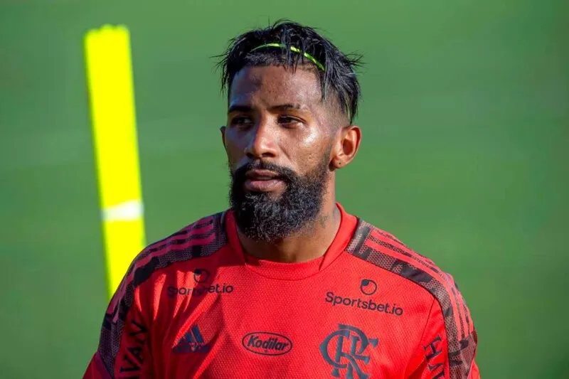 Lateral-direito deve deixar o Flamengo no final desta temporada