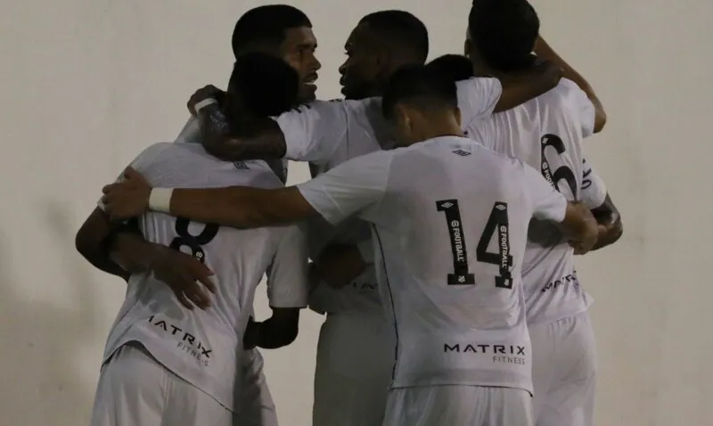 Imagem ilustrativa da imagem Copinha: Santos e América-MG vencem e passam às quartas de final