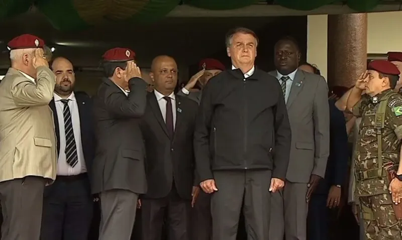 Sobre a possibilidade de fechamento da fronteira,o presidente afirmou que não tomaria medidas irracionais