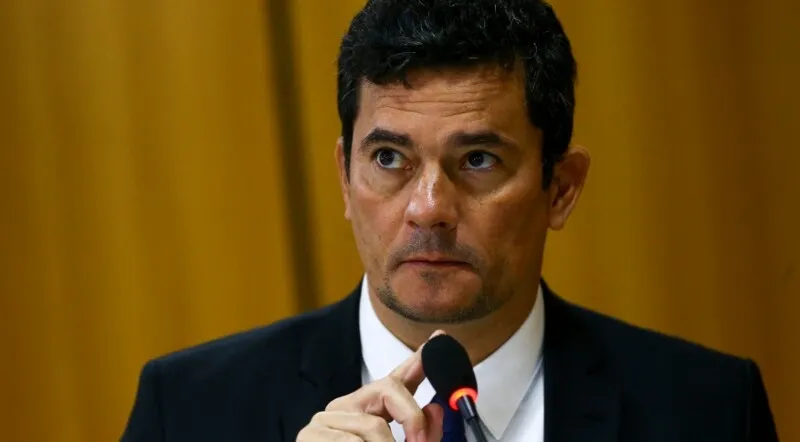 Sérgio Moro disse que valores serão declarados no Imposto de Renda no Brasil
