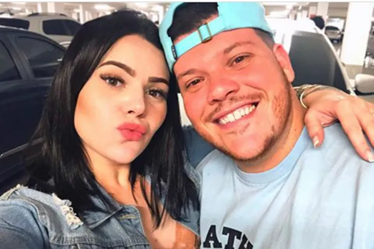 Thaís Vasconcellos e Ferrugem