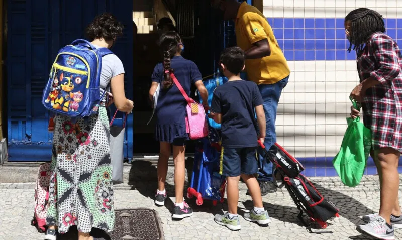 A medida prevê que a norma valerá desde que a unidade escolar onde um dos irmãos já esteja matriculado possua a etapa ou ciclo escolar do outro irmão