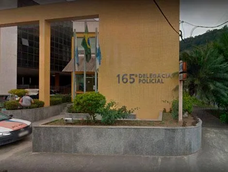 Homens tentavam furtar 900 tubos de abastecimento de água