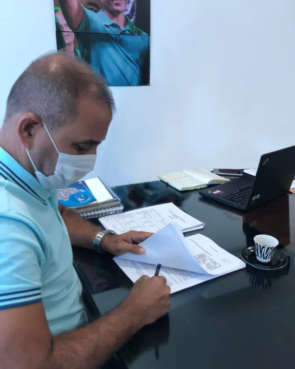 Nesta semana, a Lei 1.403/2022, que institui a criação da Moeda Social Caboclinho, foi sancionada pelo prefeito Vantoil Martins