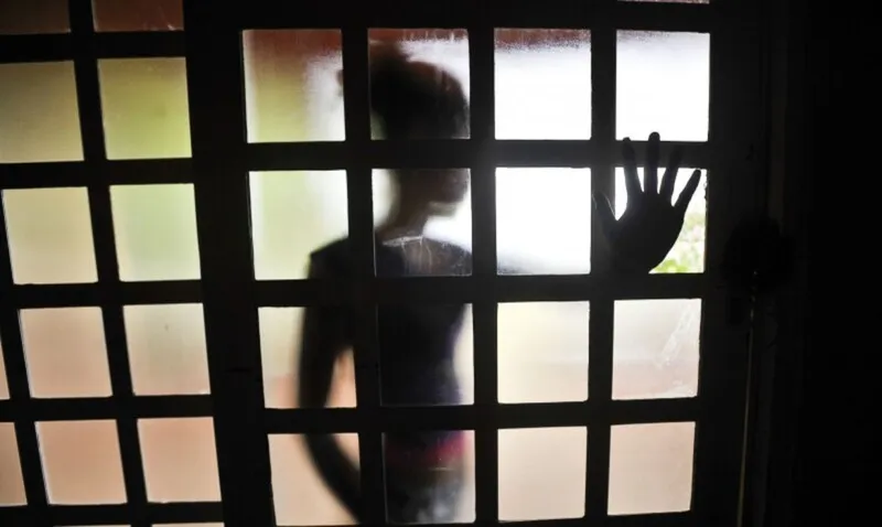 Número de crianças e adolescente agredidos chega a 120 mil e número já chega perto da marca contada no ano passado quase todo. 