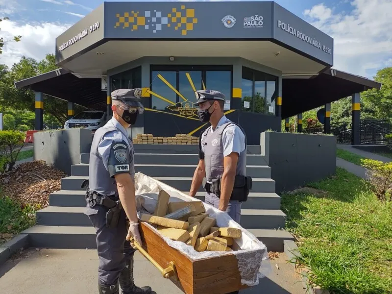  O caso ocorreu no km 445 da Rodovia Raposo Tavares, em Assis, bairro de São Paulo