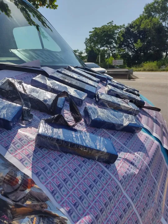 Agentes apreenderam droga avaliada em R$ 21 mil