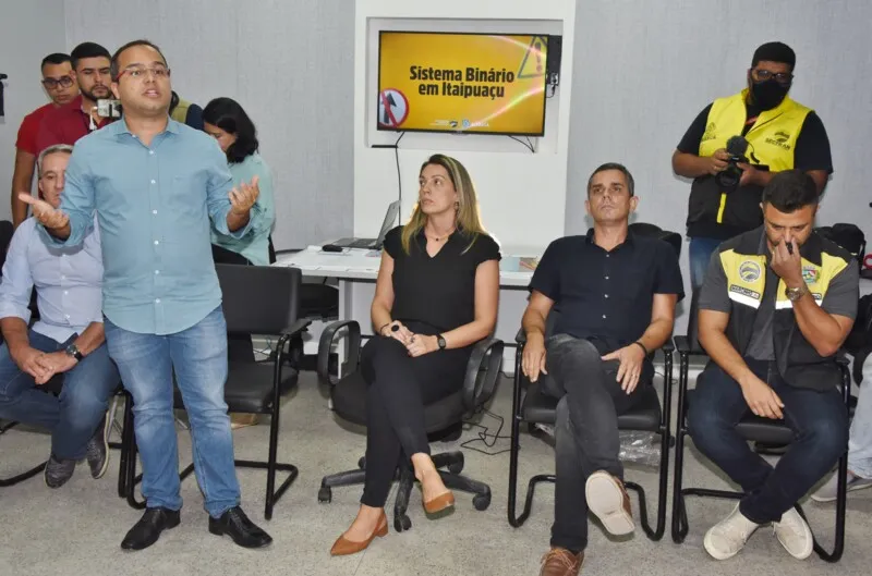 Prefeitura de Maricá instala novo sistema Viário Binário em Itaipuaçu