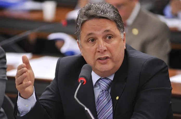 Garotinho pretende disputar já nas eleições de 2022