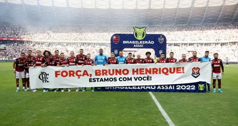 Jogadores do Flamengo demonstraram apoio a Bruno Henrique