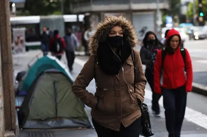 São Paulo registrou uma das noites mais frias do ano